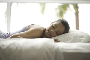 Hvordan man har en nice søvn, der understøtter din nakke & ryg