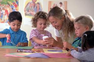Skæring og Stikning Aktiviteter for Kindergarten