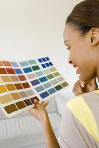 Hvordan til at vælge en maling farve med eg trim