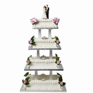 Sådan Decorate en fire Tier Square Wedding Cake