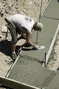 Sådan at blande beton til fundamenter