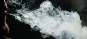 Hvordan at slippe af cigaretrøg lugt i værelser