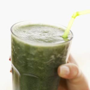 Hvad greens kan anvendes i grønne smoothies?
